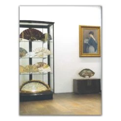 European Fans: The Untold Story -Boutique De Cadeaux 3 abd03aba 22f0 4eb9 acd8 21514acb3fb2