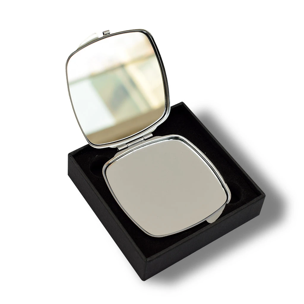 Daphnis & Chloe Compact Mirror 4 Daphnis & Chloe Compact Mirror – Image 2