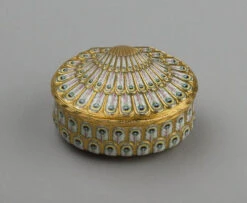 Rory Hutton Peacock Cotton Socks Pink -Boutique De Cadeaux eMuseumPlus 1 43da72f7 ad57 40a6 9ced 4e8bcbe2468c